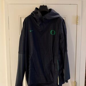Nike Oregon Ducks Men's Black and Green Jacket